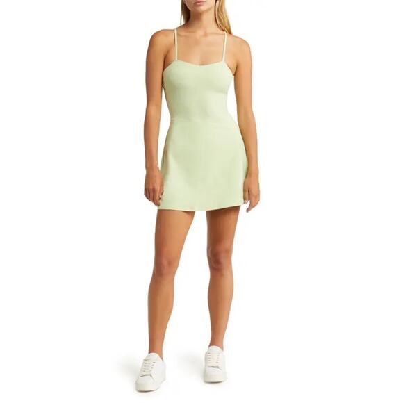 Alo Yoga Alosoft Courtside Tennis Dress Iced Green Tea Size XS EUC Extra Small - Picture 1 of 16
